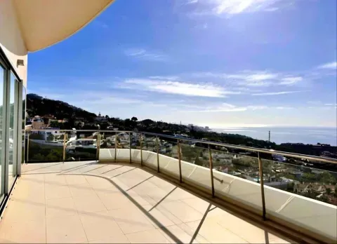 Ático de lujo en venta en Benalmádena | Vistas al Mar - foto 9 de 12 (Benalmádena)