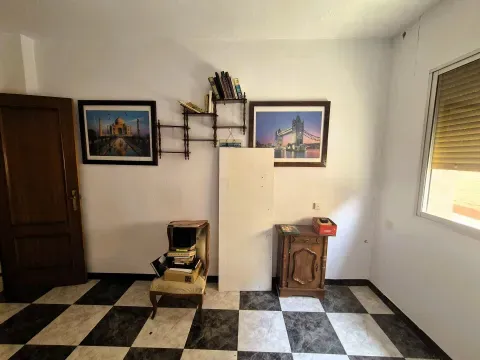 Casa en venta en Loja, Granada | 5 hab, terraza y garaje - foto 8 de 12 (Loja)