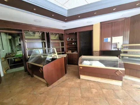 Local Comercial en Venta en Loja
