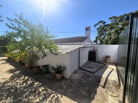 Finca rústica con dos casas y piscina en Loja, Granada - foto 5 de 12 (Loja)