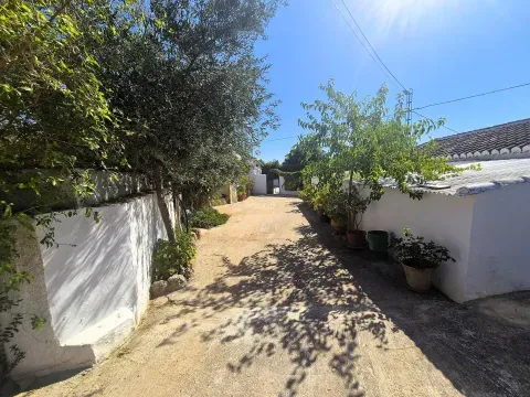Finca rústica con dos casas y piscina en Loja, Granada - foto 6 de 12 (Loja)