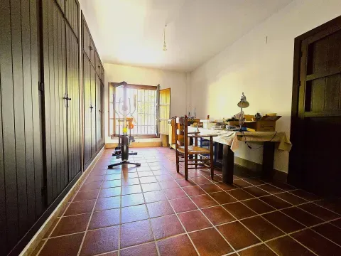 Finca rústica con chalet de lujo en Archidona, Málaga - foto 10 de 12 (Archidona)