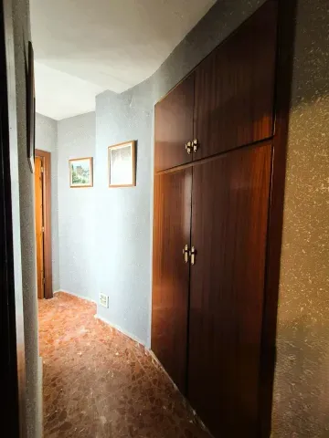 Casa en venta en Algarinejo | 7 hab, terraza y chimenea - foto 9 de 12 (Algarinejo)