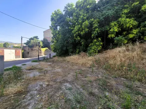Terreno Urbano en Venta en Algarinejo | 1.373 m² - foto 8 de 10 (Algarinejo)