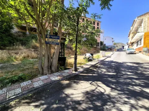 Terreno en venta en Algarinejo