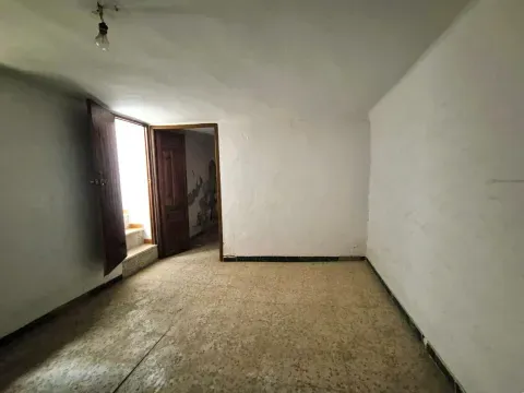 Casa en venta en Algarinejo, Granada | 323 m² y terraza - foto 8 de 12 (Algarinejo)