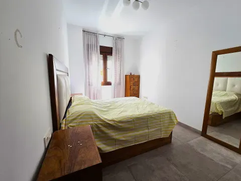 Casa reformada en venta en Salar, Granada | 278 m² - foto 9 de 12 (Salar)