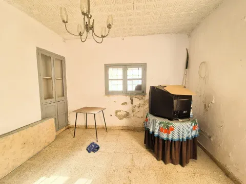 Casa en venta en Salar, Granada | 206 m² a reformar - foto 7 de 12 (Salar)
