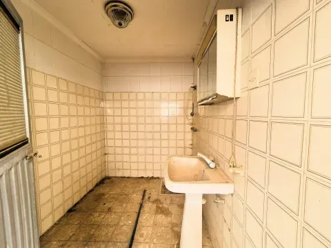 Casa en venta en Salar, Granada | 206 m² a reformar - foto 5 de 12 (Salar)