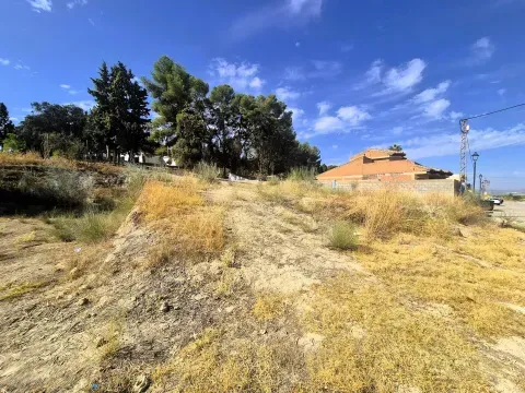 Solar urbano en venta en Moraleda de Zafayona | 500 m² - foto 2 de 4 (Moraleda de Zafayona)