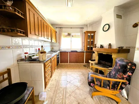 Casa en venta en Salar, Granada | 7 hab y terraza - foto 9 de 12 (Salar)
