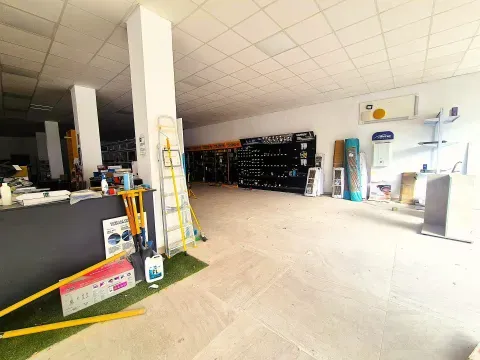 Alquiler de Local Comercial de 1.600 m² en Loja, Granada - foto 5 de 12 (Loja)