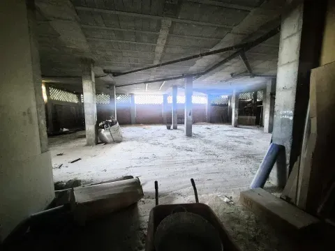 Alquiler de Local Comercial de 1.600 m² en Loja, Granada - foto 9 de 12 (Loja)