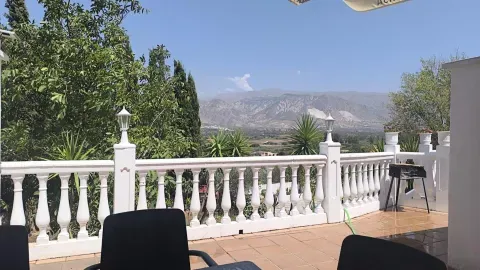 Finca con 4 casas en venta en Padul, Granada - foto 5 de 12 (Padul)