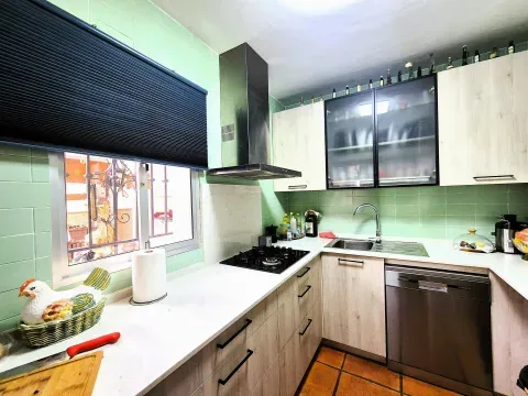 Casa en venta en Loja, Granada con terraza y garaje - foto 12 de 12 (Loja)
