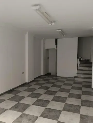 Local comercial en venta en Atarfe, Granada | 43.000€ - foto 2 de 7 (Atarfe)