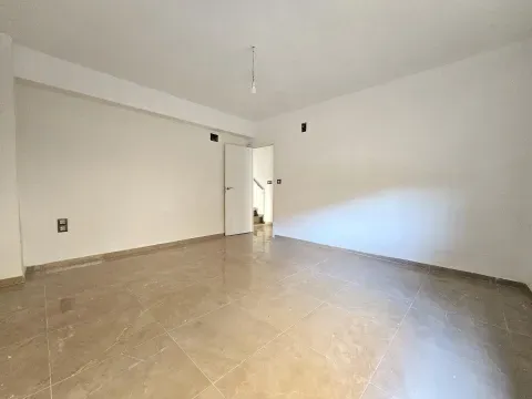 Casa en venta en Peligros, Granada con garaje | 235.000€ - foto 6 de 12 (Peligros)