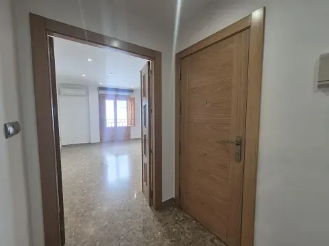 Piso en venta en Loja con gran terraza y patio - foto 6 de 12 (Loja)