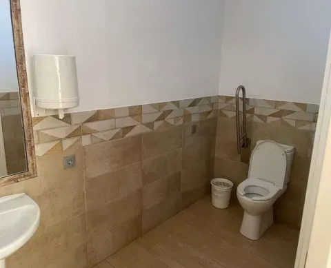 Restaurante y Negocio en Venta en Riofrío, Loja - foto 8 de 12 (Loja)