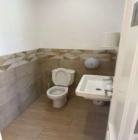 Restaurante y Negocio en Venta en Riofrío, Loja - foto 7 de 12 (Loja)