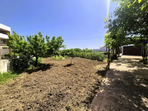 Casa con Terreno en Loja, Granada | Venta 159.000€ - foto 11 de 12 (Loja)