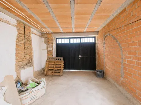 Casa en venta en Loja, Granada | 3 hab, terraza y garaje - foto 8 de 12 (Loja)