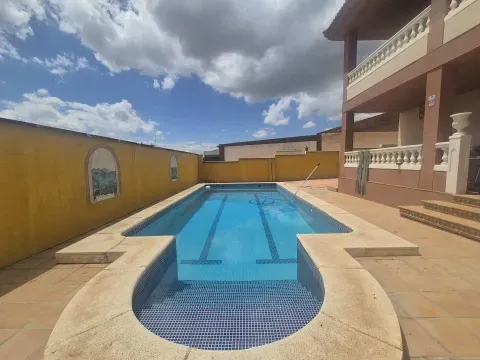 Espectacular Villa en Lachar (Granada)