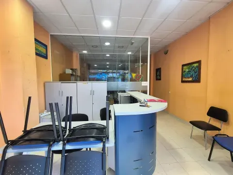Prime Commercial Premises for Rent in Loja, Granada - photo 3 of 12 (Loja)