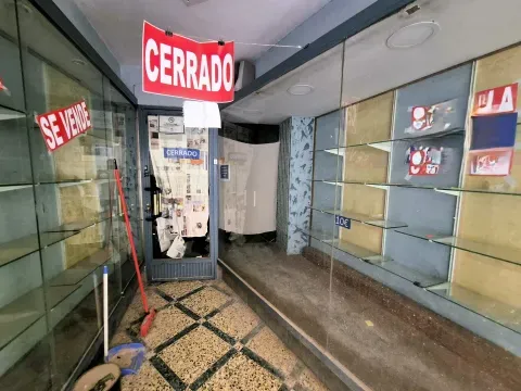 Local comercial en venta en Loja | Ideal inversión - foto 3 de 12 (Loja)