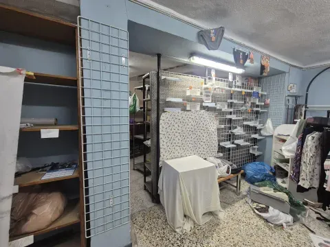 Local comercial en venta en Loja | Ideal inversión - foto 7 de 12 (Loja)
