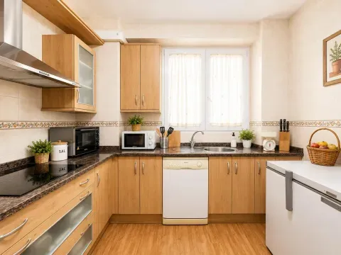 Casa reformada con piscina en venta en Loja - foto 9 de 12 (Loja)