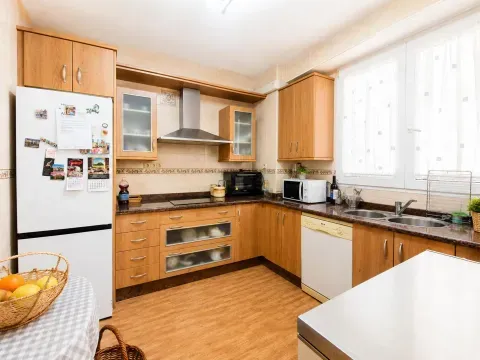 Casa reformada con piscina en venta en Loja - foto 10 de 12 (Loja)