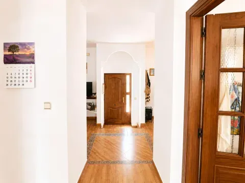Casa reformada con piscina en venta en Loja - foto 5 de 12 (Loja)