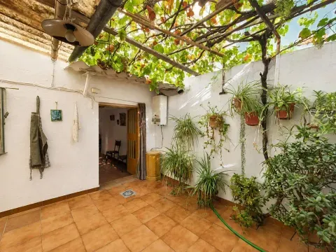 Casa con terraza en venta en Priego de Córdoba - foto 3 de 12 (Priego de Córdoba)