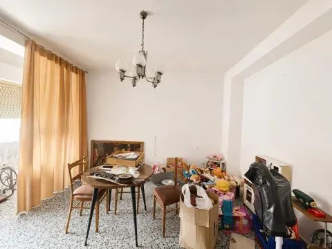 Casa en venta en Huétor Tájar con patio | 150 m² - foto 9 de 12 (Huétor Tájar)