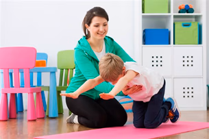 Imagen relacionada con ¿Qué es la fisioterapia pediátrica?