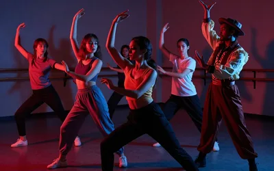 Spooky, Scary, Sensual - Burlesque Classes
