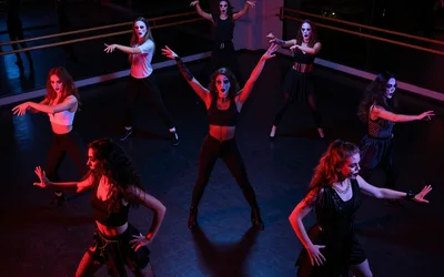 Spooky, Scary, Sensual - Burlesque Classes