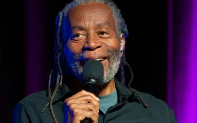 Bobby McFerrin's Circlesongs with MOTION