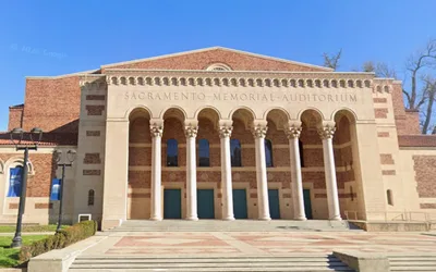 Mama’s Makin’ Bacon Drag Brunch