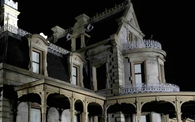 Ghosts & Spirits at the Mansion