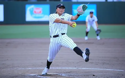 Hawaii-Seattle Softball Game