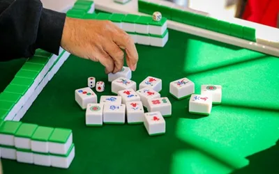 Mahjong At The Library