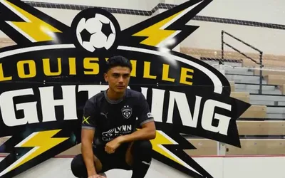 LouCity Unveils Lightning Kit