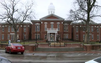 Oldham County Courthouse Reopening