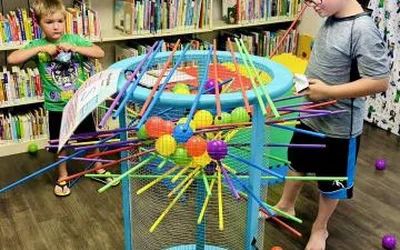 Giant Games & Snowballs