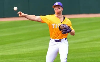LSU baseball vs. Kent State