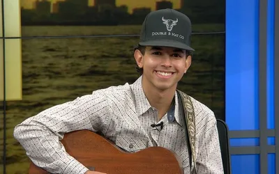 Noah James Live Performance