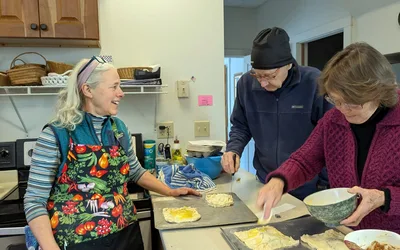 French Conversation Group Resumes Oct. 5