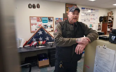 Maxfield Town Meeting: Deorganizing Vote